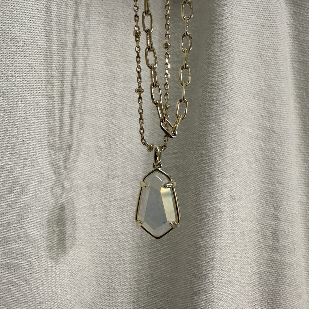 Kendra Scott Alexandria Gold Multi Strand Necklace in Iridescent Drusy